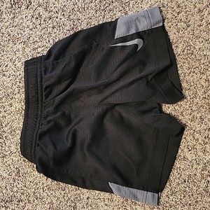 2t nike shorts